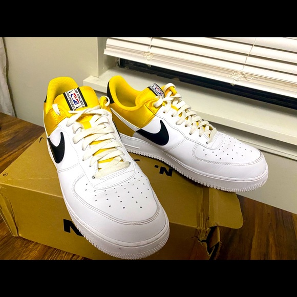 Nike Nba Air Force 1’s - Picture 1 of 2